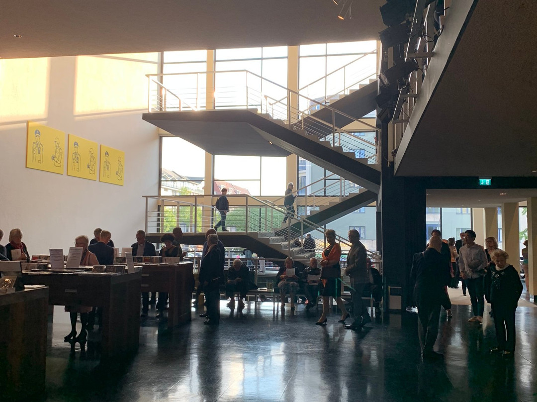 德意志歌剧院-柏林必去景点