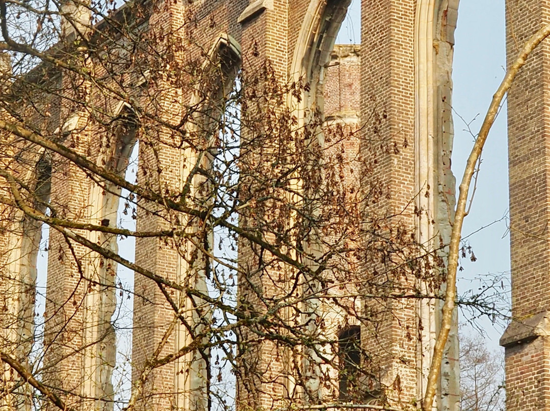 Abbaye Notre-Dame de Fontaine-Guérard景点图片