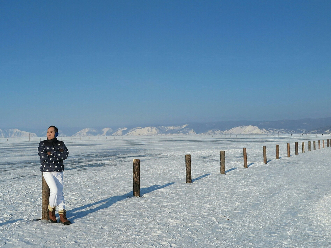 贝加尔梦幻酒店主图