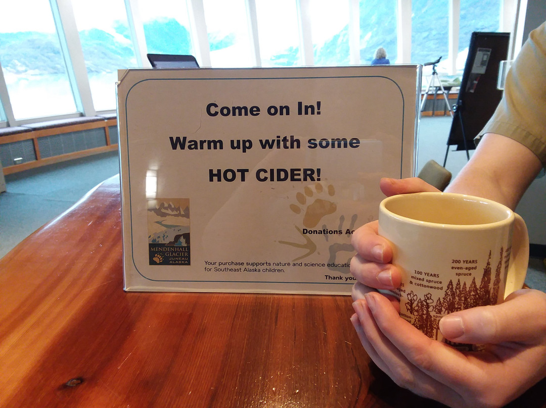 Mendenhall Glacier Bookstore & Gift Shop-朱诺必去景点