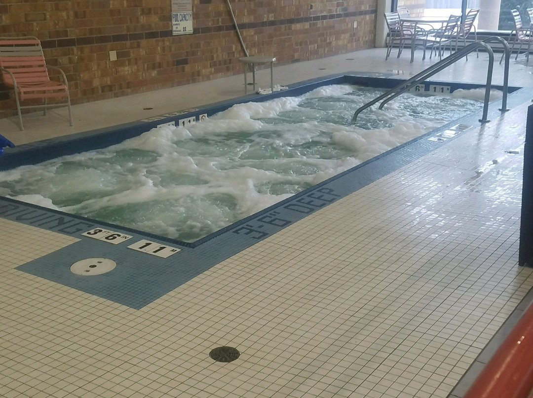 Holiday Inn & Suites St. Cloud By IHG主图