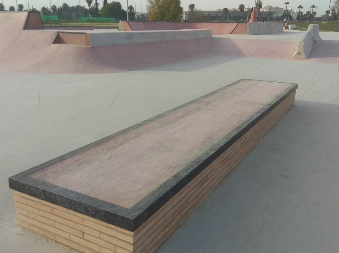 Skatepark Chapín景点图片