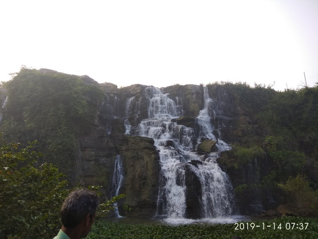 Ettipotala Water Falls主图