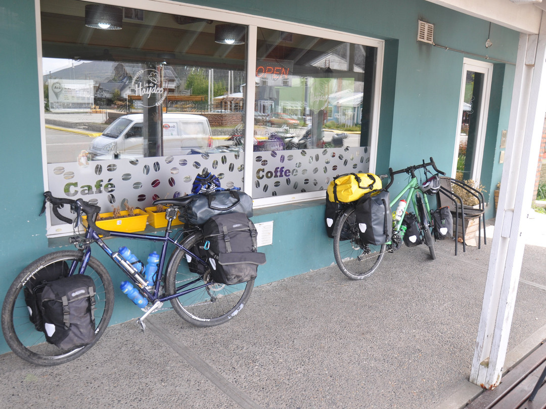 Panaderia y Cafeteria Lo de Haydee