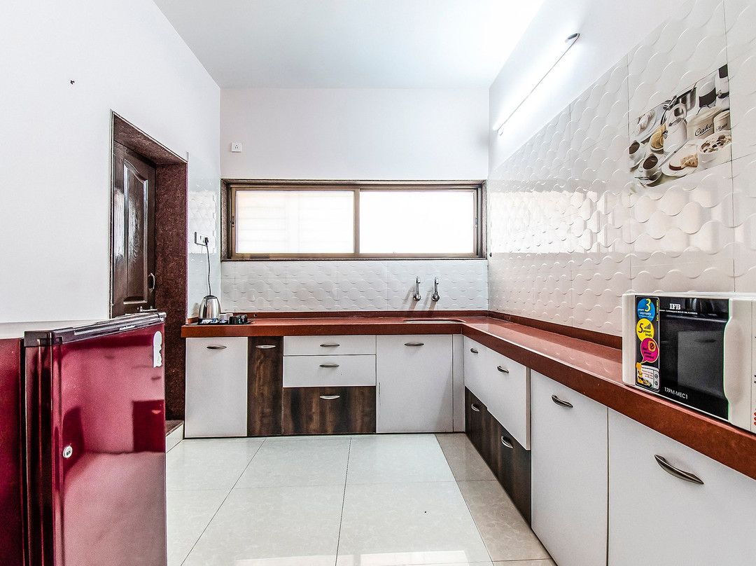 OYO 26151 House Khas Pranaam Apartment主图
