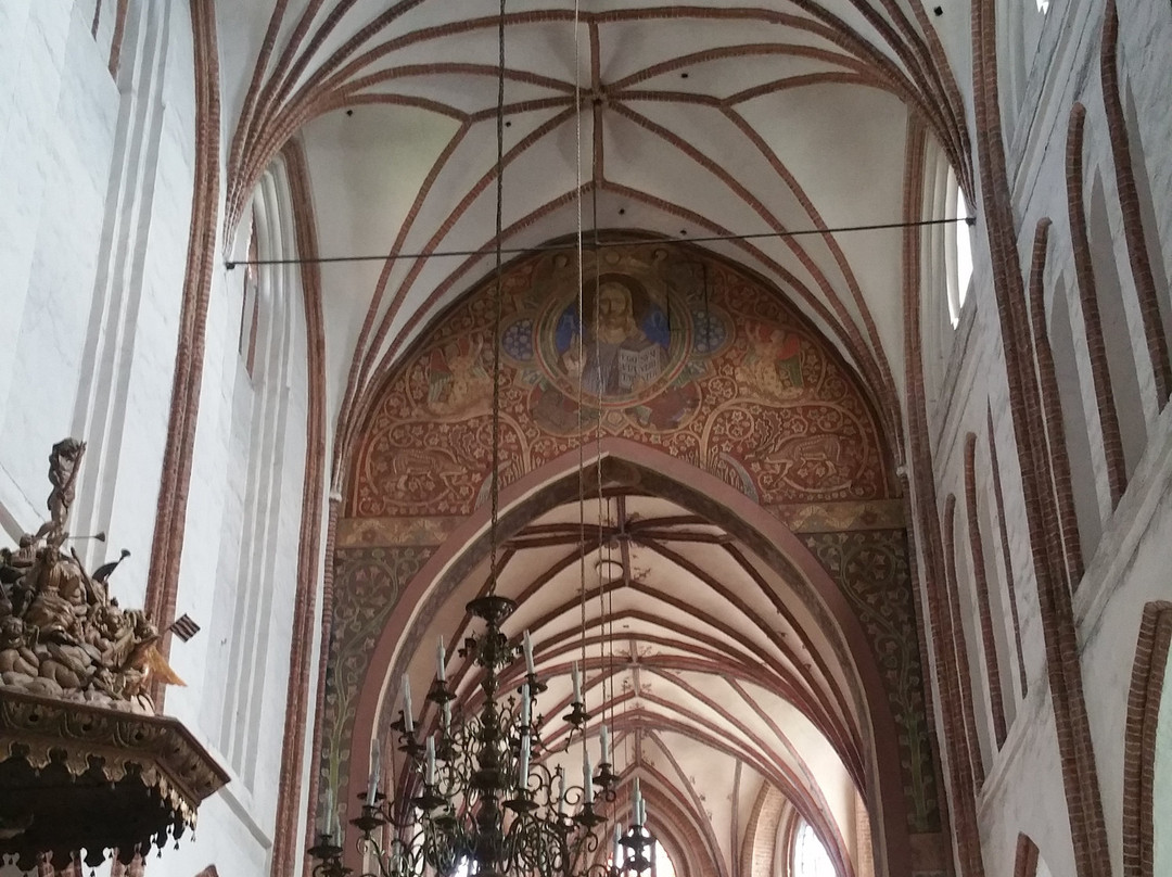 St Mary Church景点图片