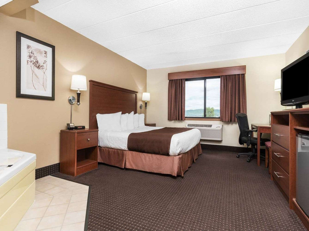 AmericInn by Wyndham Lake City主图