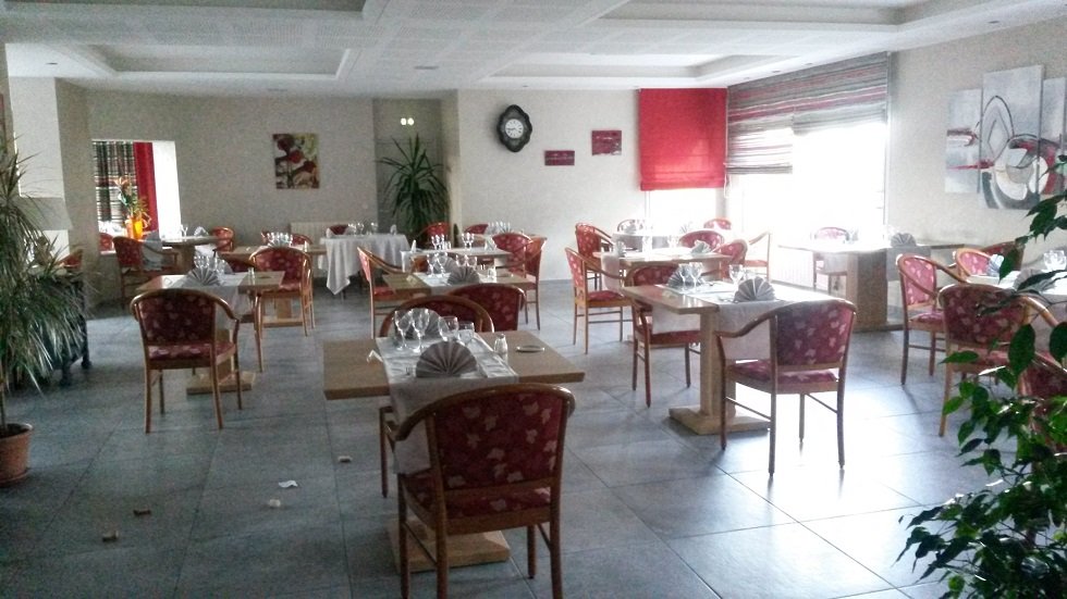 Logis Hôtel Spa Rest. le Provence-餐饮
