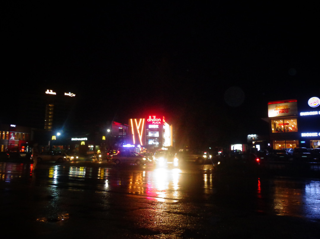 Dhillon Plaza-Zirakpur必去景点