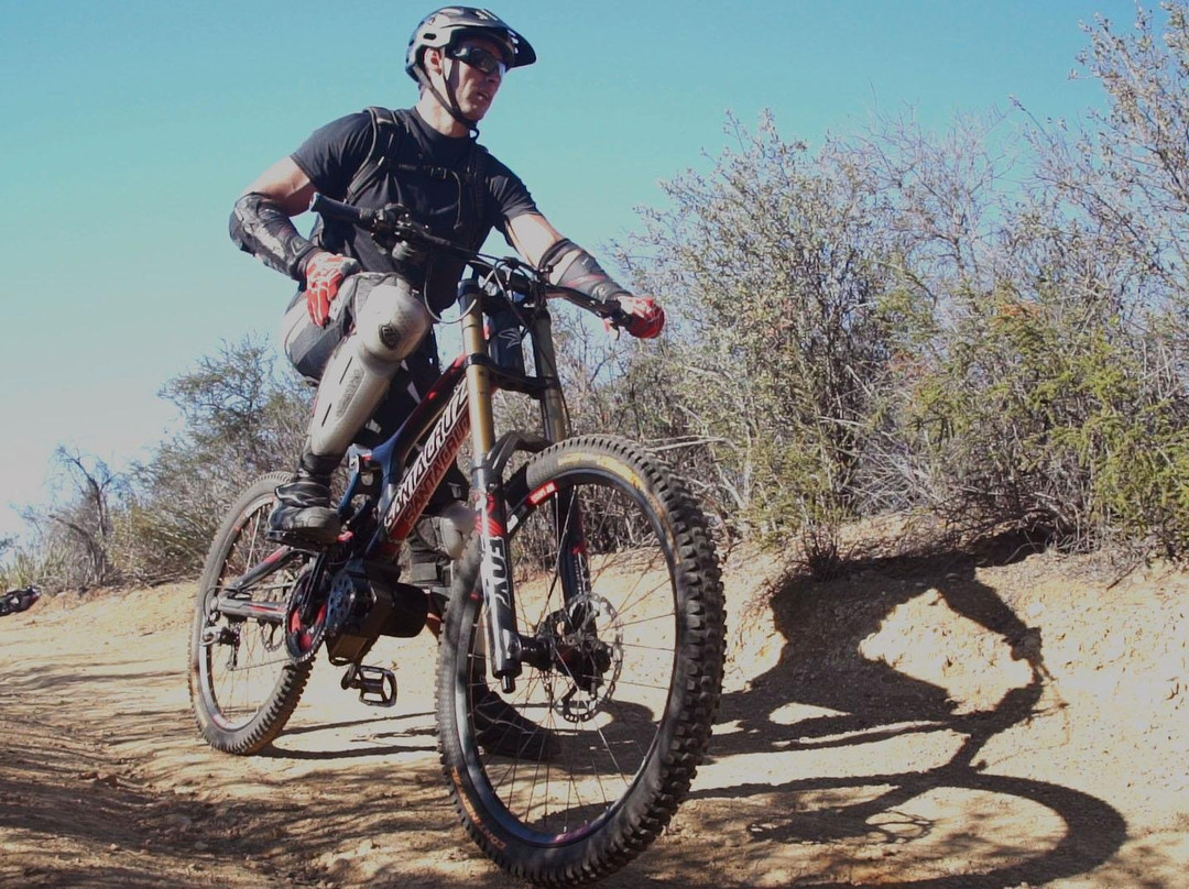 LifeRush Adventures-马里布必去景点