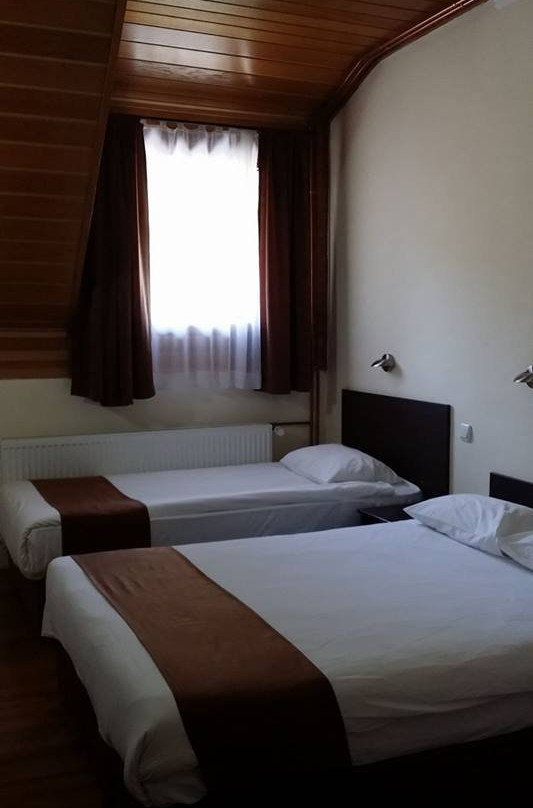 Hotel Junior主图