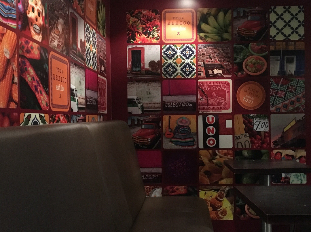 Mi Casa Burritos