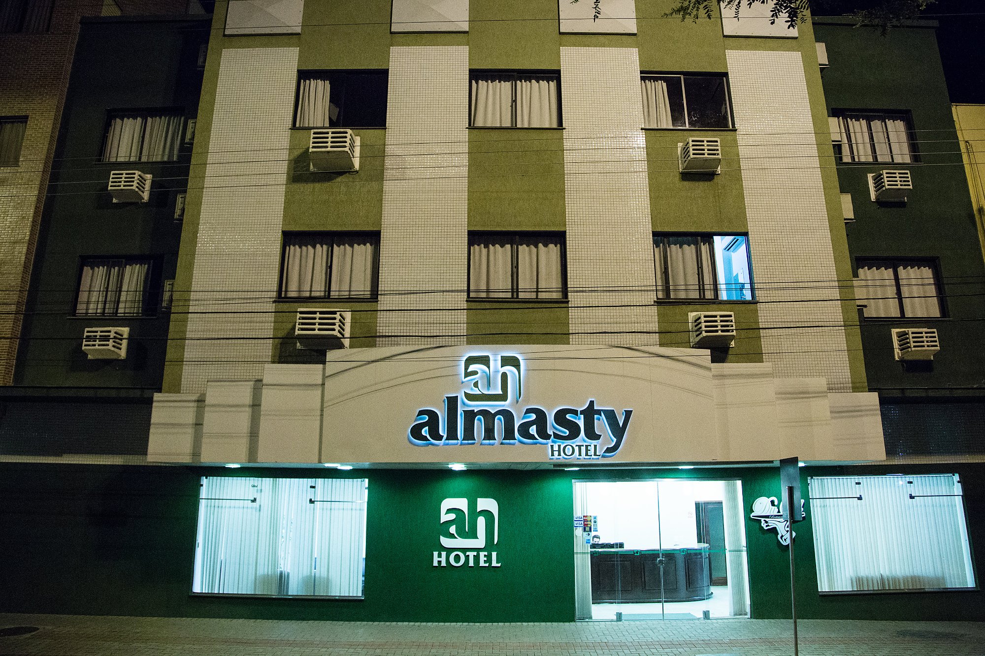 Almasty Hotel-官方