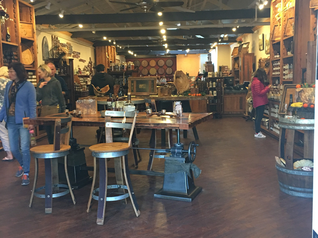 Kurtz Culinary-卡梅尔必去景点