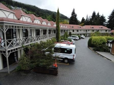 舍伍德酒店主图