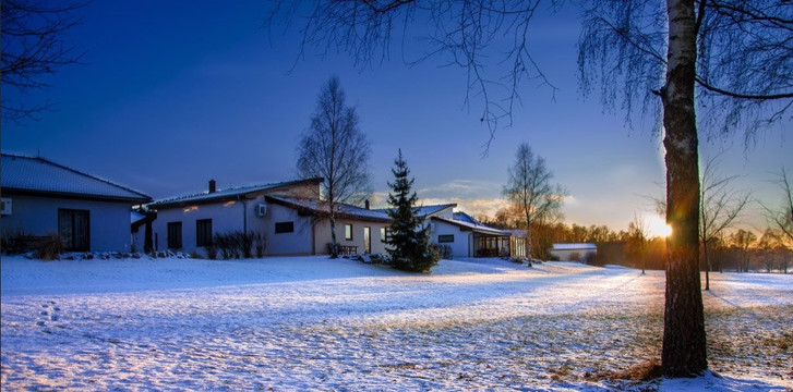 Nova Bystrice酒店住宿-Amenity Hotel & Resort Česká Kanada