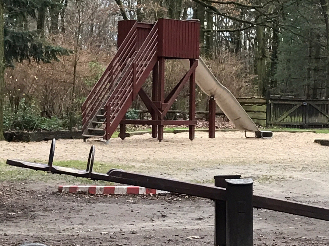Muhlheim am Main旅游景点-Waldspielpark Heinrich-Kraft-Park