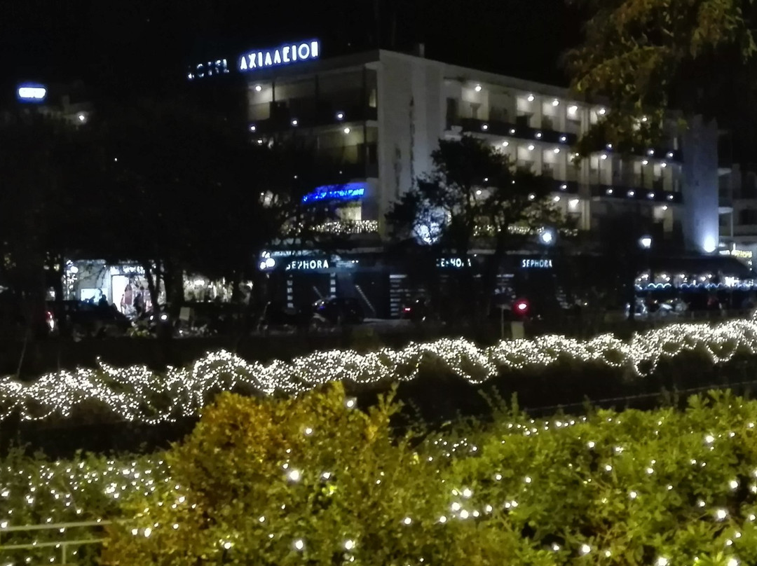 Achillion Hotel主图