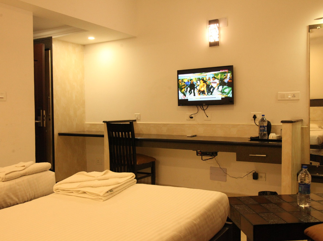 Hotel Karpagam International主图