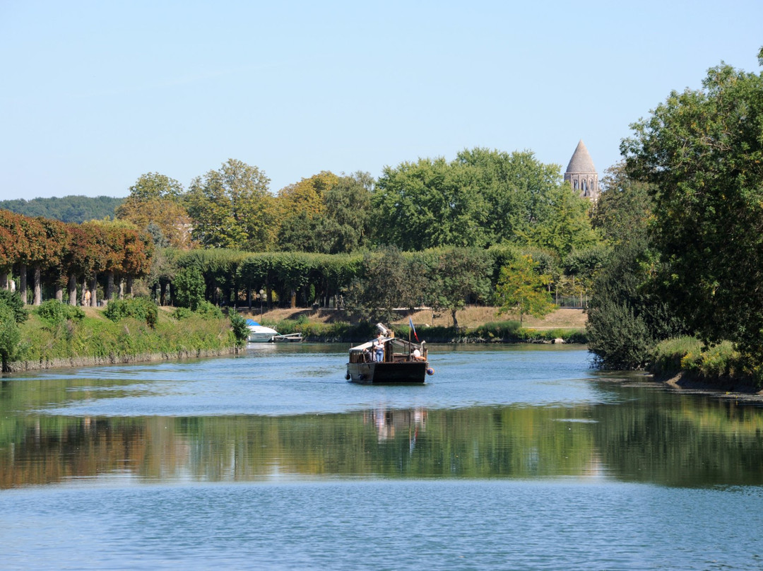 La Gabare Ville de Saintes景点图片