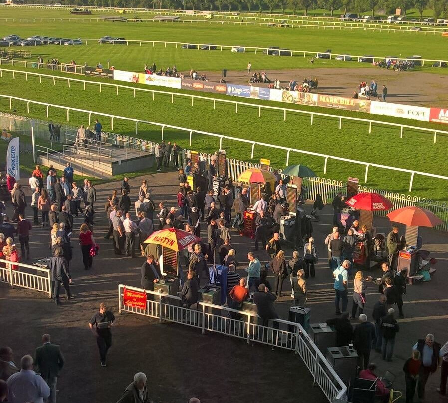 Worcester Racecourse景点图片