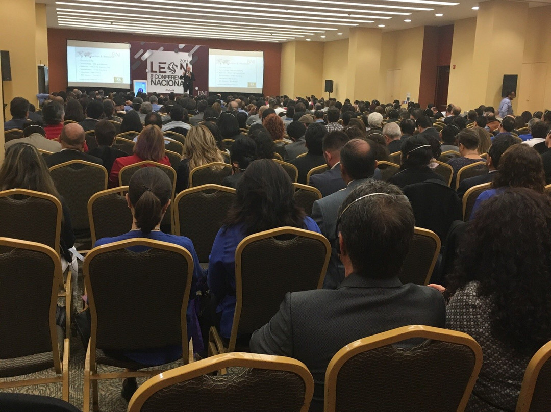 Poliforum-利昂必去景点