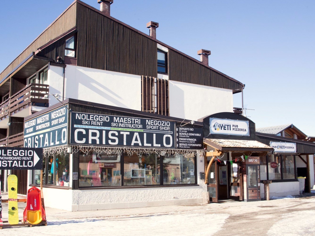 Maestri Di Sci E Snowboard Cristallo景点图片