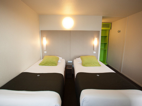 Langueux酒店住宿-钟楼圣布里克郎杰酒店