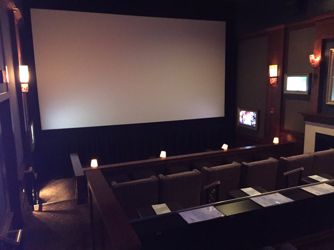 Cinetopia Progress Ridge 14-比弗顿必去景点