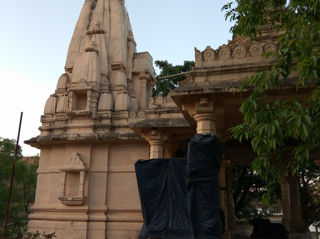 Nageshwar Mahadev Temple景点图片