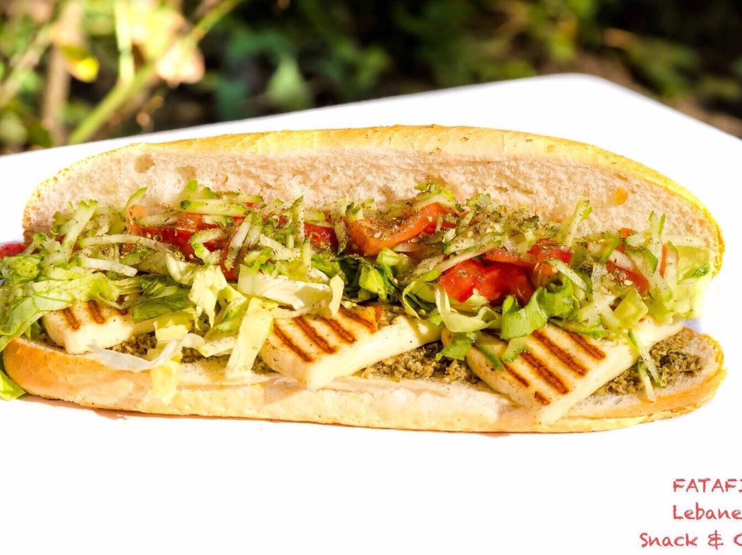 Fatafit Lebanese snack & grill
