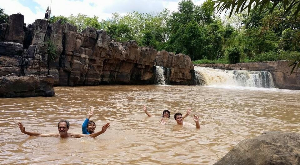 Sakunothayan Waterfall景点图片
