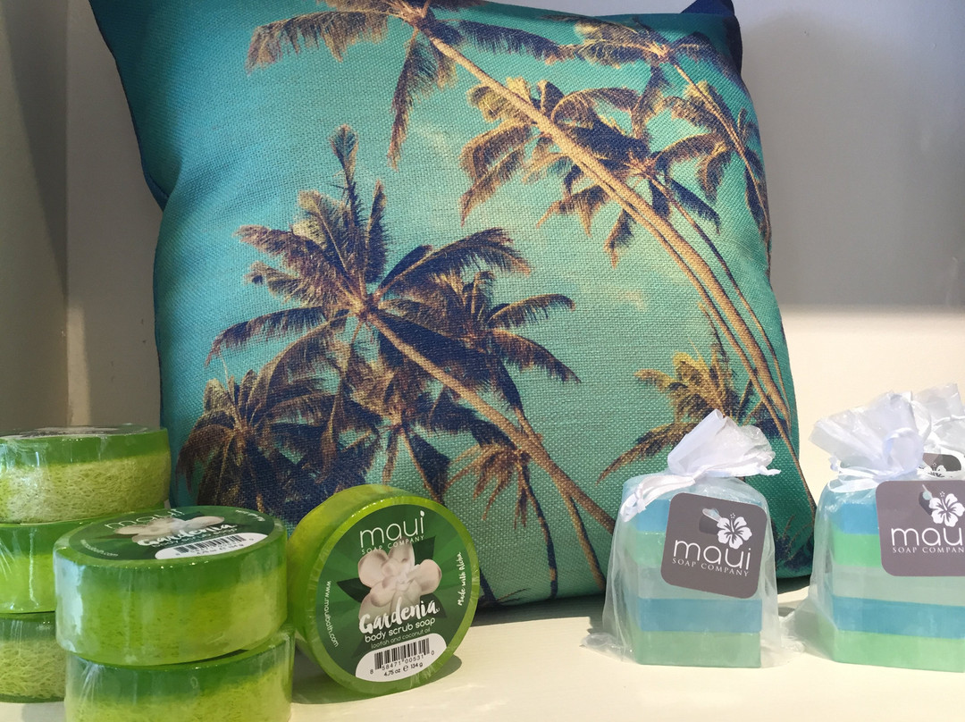 Hurricane Limited-马卡瓦必去景点