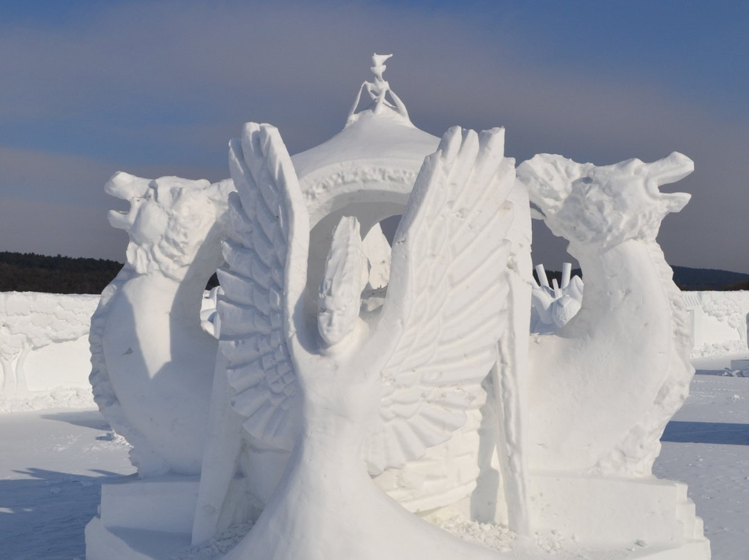 冰灯大观园-长春市必去景点