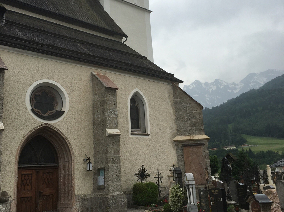 Pfarrkirche Maria Himmelfahrt-Kuchl必去景点