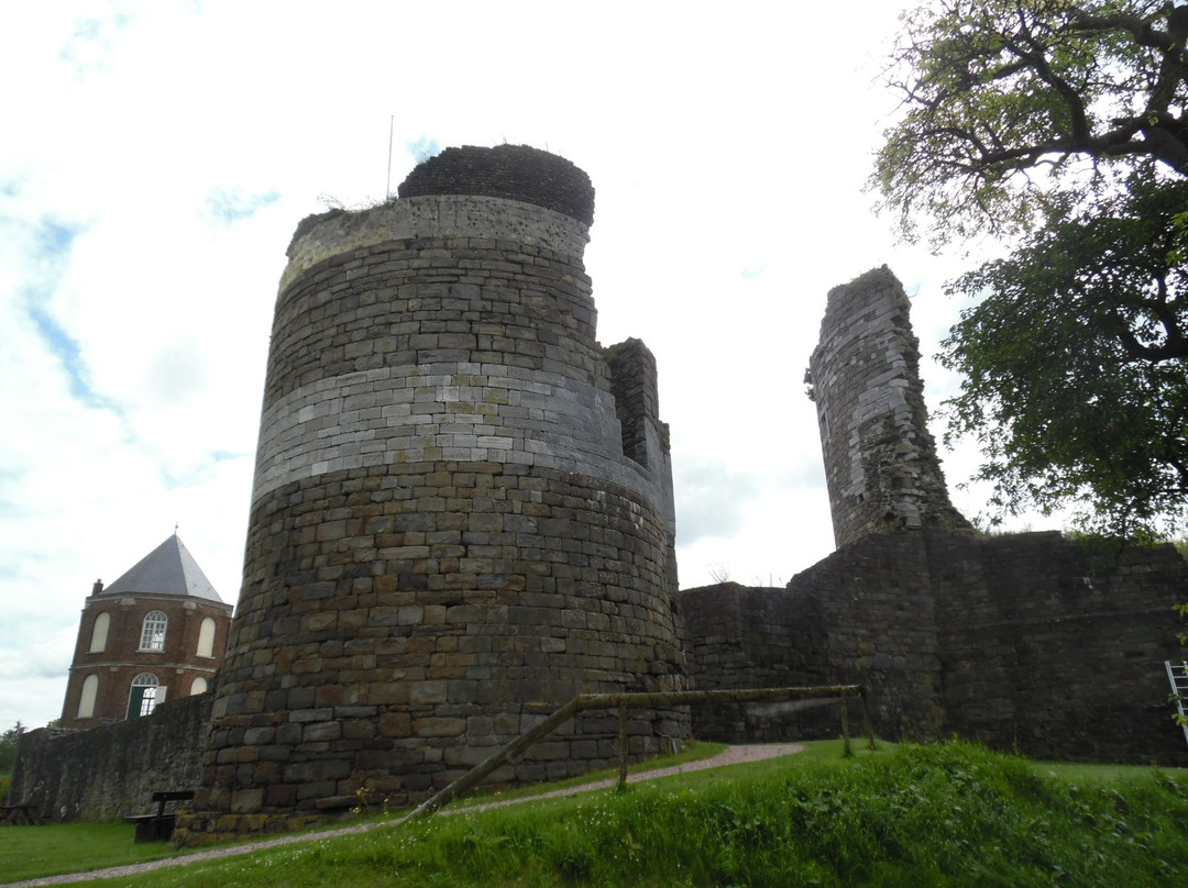 Montfort旅游攻略图片