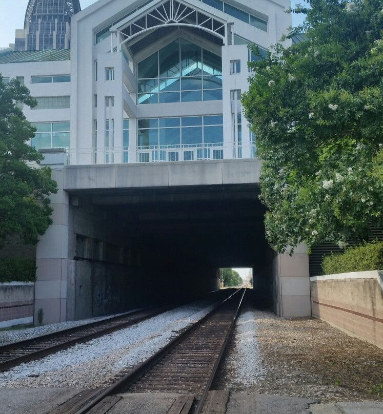 Arthur R. Outlaw Convention Center-莫比尔必去景点