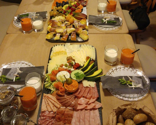 Giovignano餐馆和美食-Gartencafè Tonig Bar