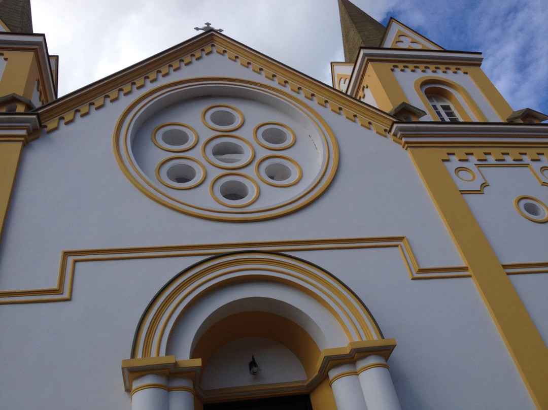 Igreja de Santa Isabel景点图片