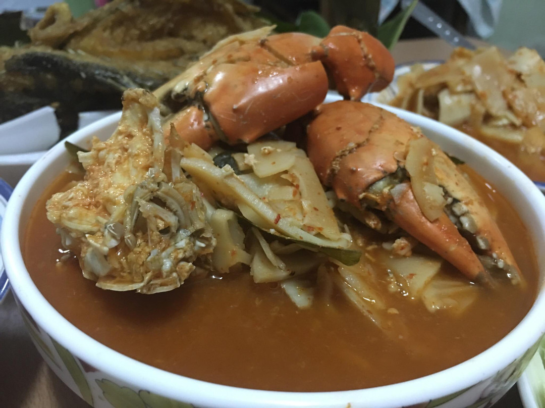 ร้านอาหาร เรือนปั้นหยา