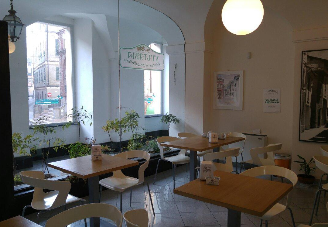 Fraconalto餐馆和美食-Gelateria caffetteria Vultabia