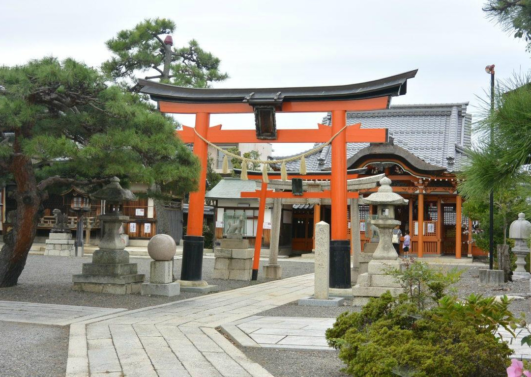 Hokoku Shrine-长滨市必去景点