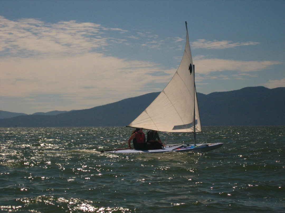 The Community Boating Center景点图片