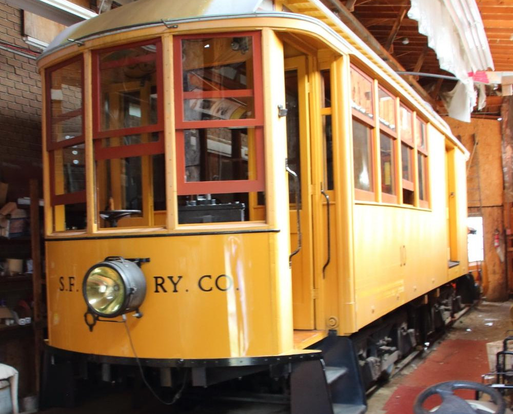 Shelburne Falls Trolley Museum-Shelburne Falls必去景点