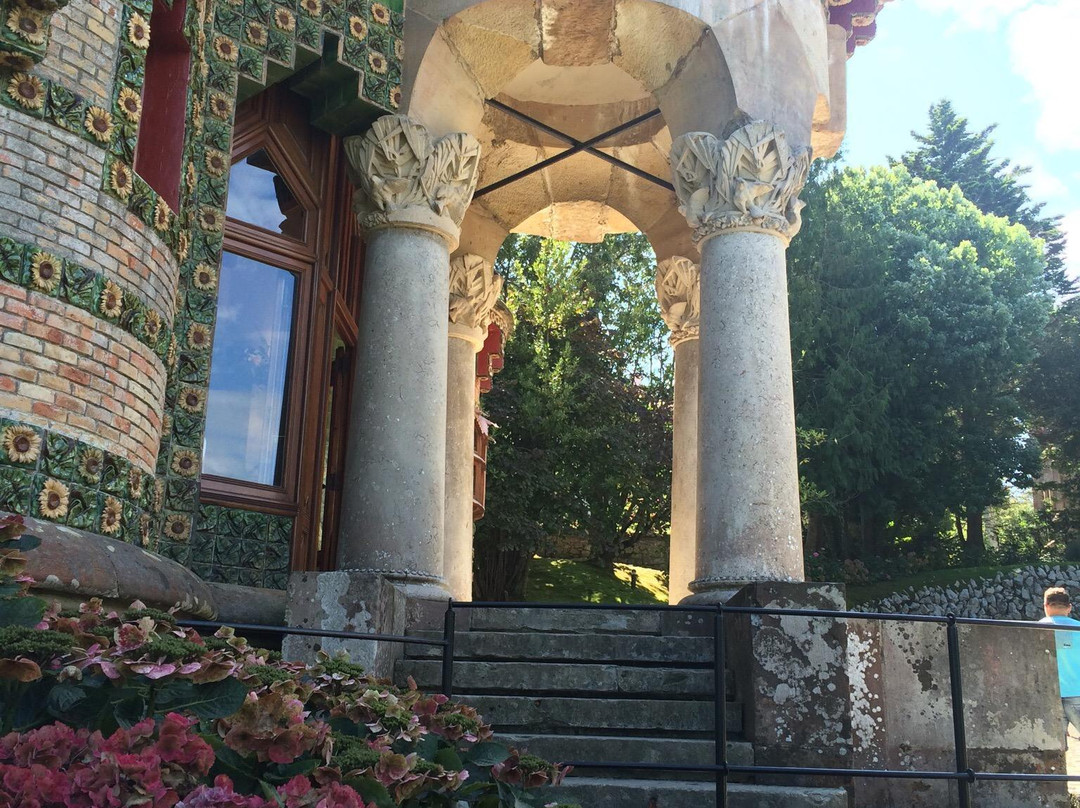 El Capricho de Gaudí-科米利亚斯必去景点