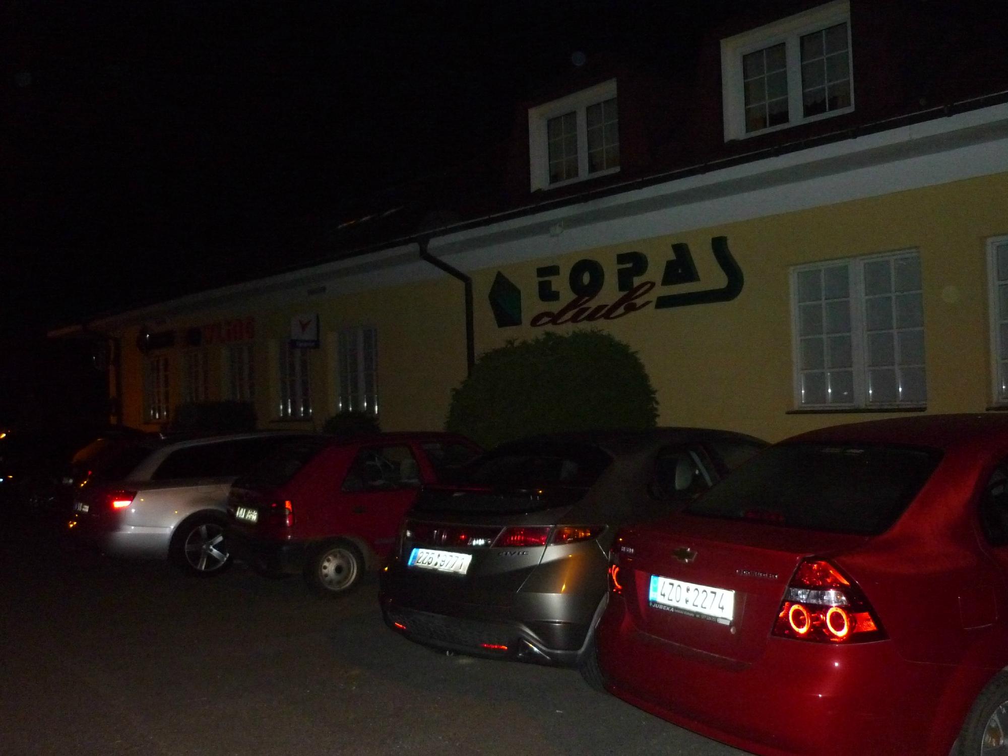 Topas Club-客卧