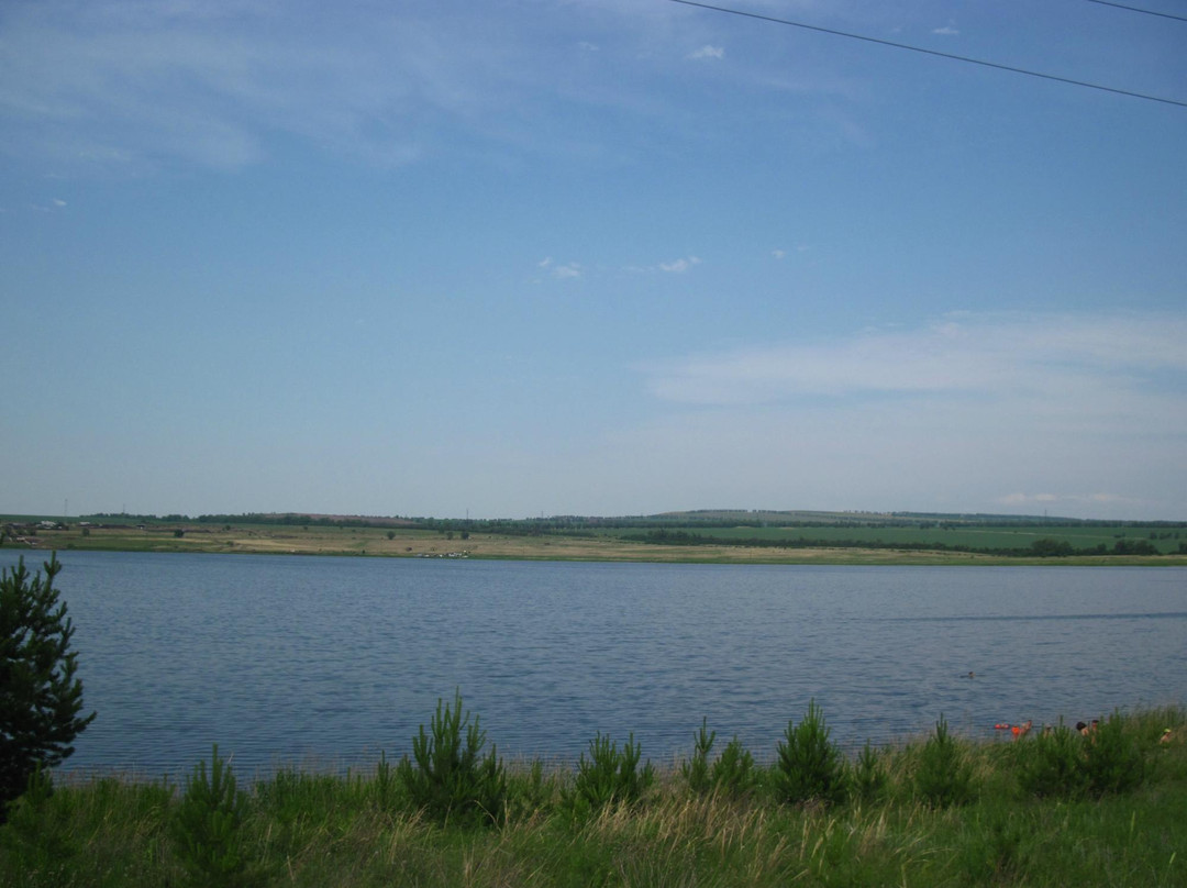 Lake Tagarskoe景点图片