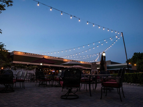 Floodz Grill and Chill