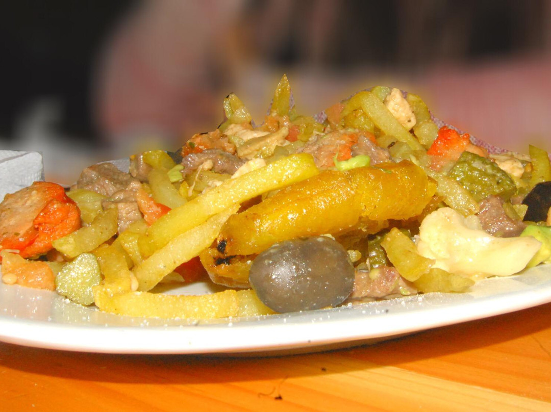 Hakim Pub Restaurante