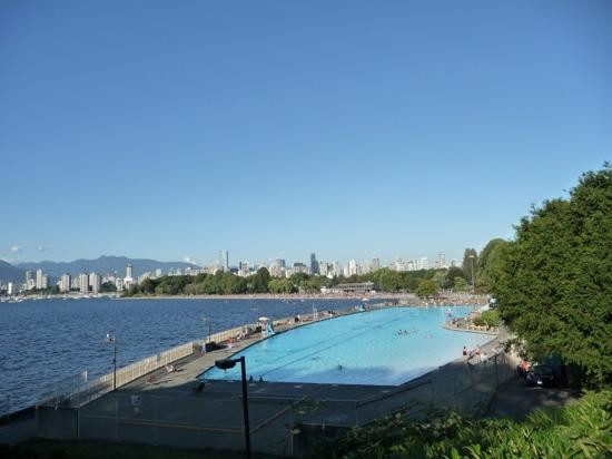 基斯兰奴泳池-温哥华必去景点